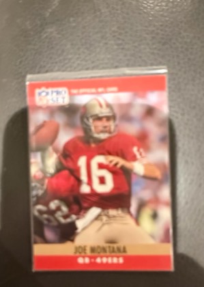 Joe Montana, graded 7.5
