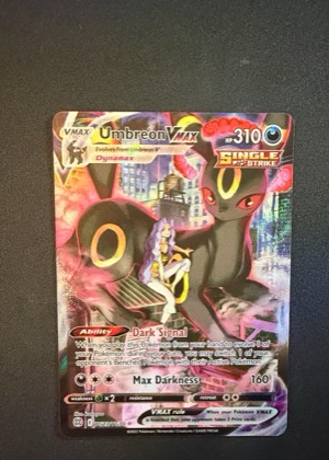 Umbreon VMAX, graded 9.0
