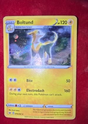 Boltund (076), graded 7.5