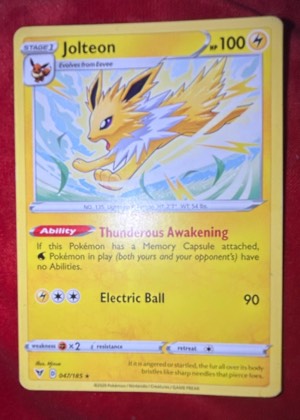Jolteon, graded 7.5