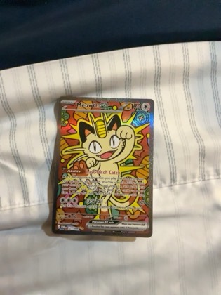 Meowth ex - 121/088 graded 8.5