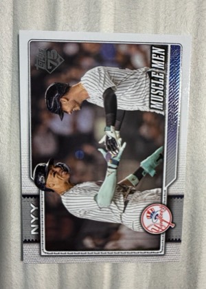 Aaron Judge / Cody Bellinger, graded 9.0