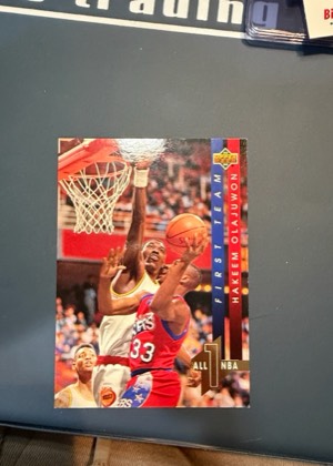 Hakeem Olajuwon, graded 9.0