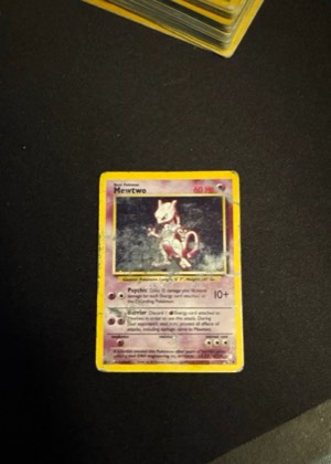 Mewtwo, graded 3.5