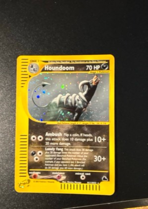 Houndoom, graded 8.0