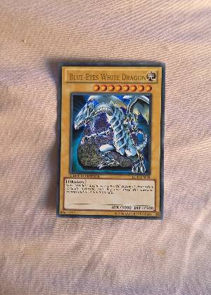 Blue-Eyes White Dragon, graded 7.0