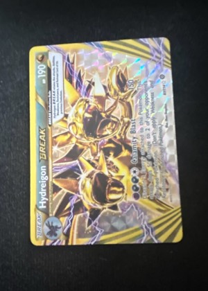 Hydreigon BREAK, graded 8.0