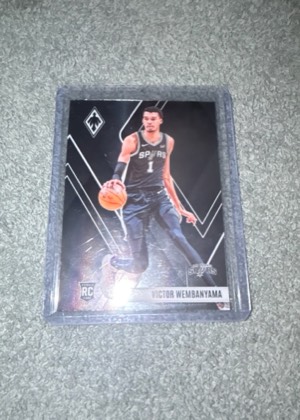 Victor Wembanyama, graded 8.0