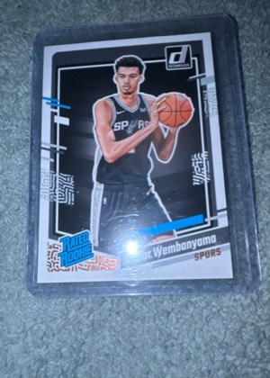 Victor Wembanyama, graded 8.0