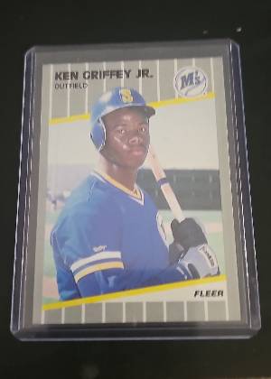 Ken Griffey Jr., graded 7.5