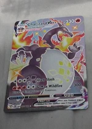 Charizard VMAX, graded 7.5