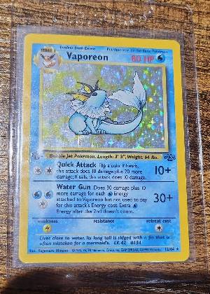 Vaporeon (12), graded 5.0