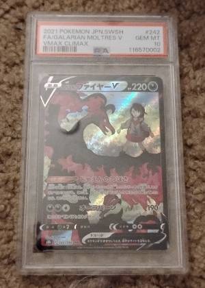 Galarian Moltres V, graded 10.0