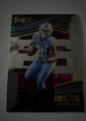 Jahmyr Gibbs, graded 7.5