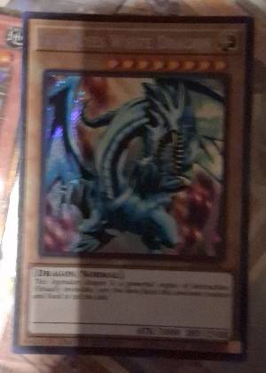 Blue-Eyes White Dragon, graded 7.5