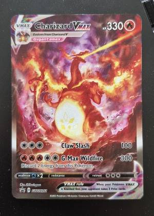 Charizard VMAX - SWSH261, graded 9.0