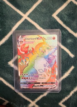 Charizard VMAX (Secret), graded 9.0