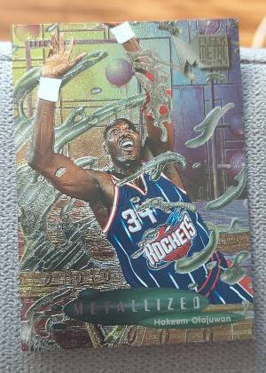 Hakeem Olajuwon, graded 9.0