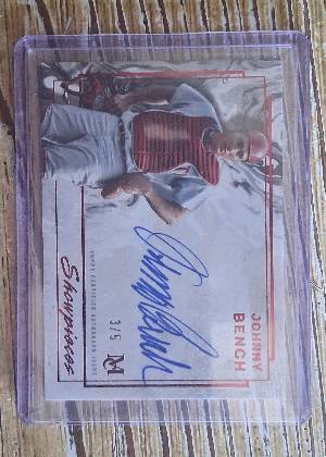 Johnny Bench, graded 9.0