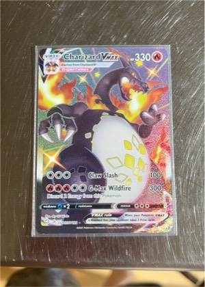 Charizard VMAX, graded 9.0