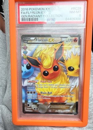 Flareon EX (Full Art), graded 8.0