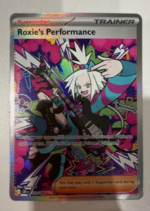 Roxie's Performance - 121/086 graded 9