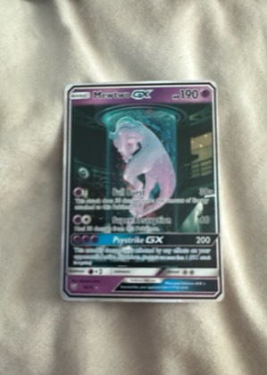 Mewtwo GX, graded 8.0