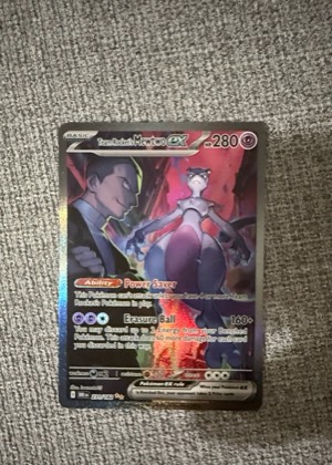 Team Rocket's Mewtwo ex, graded 9.0