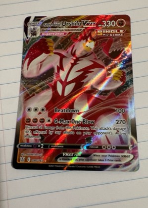 Single Strike Urshifu VMAX, graded 9.0
