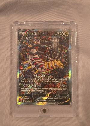 Giratina V (Alternate Full Art), graded 8.5