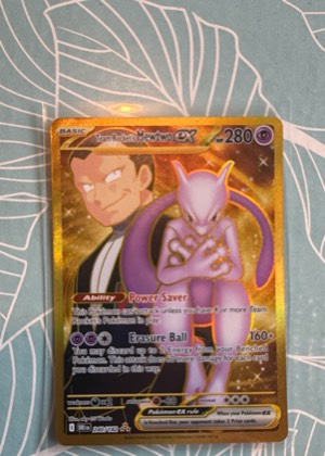Team Rocket's Mewtwo ex, graded 9.5