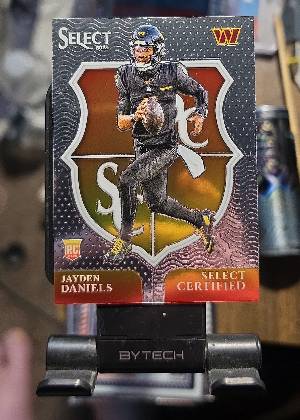 Jayden Daniels, graded 9.0
