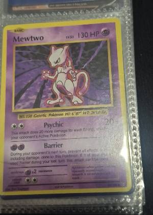 Mewtwo, graded 8.0